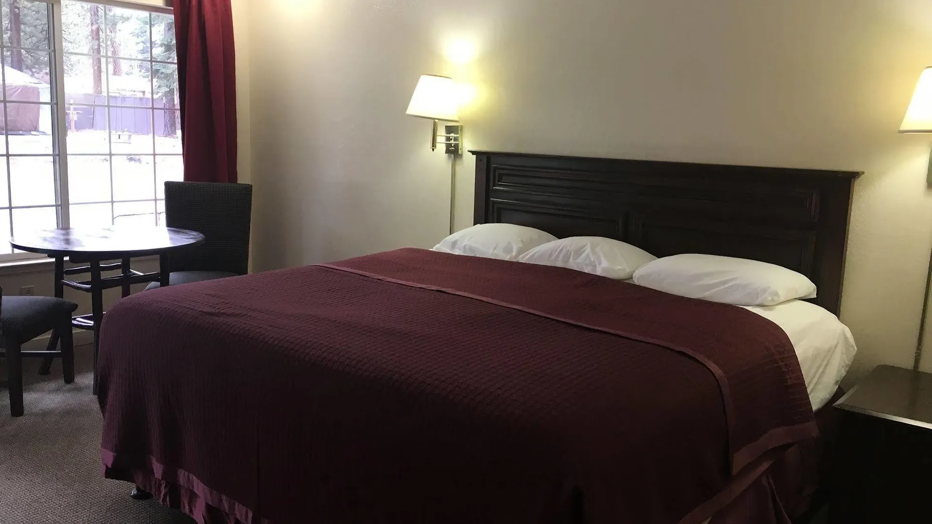 High Country Lodge South Lake Tahoe Motel